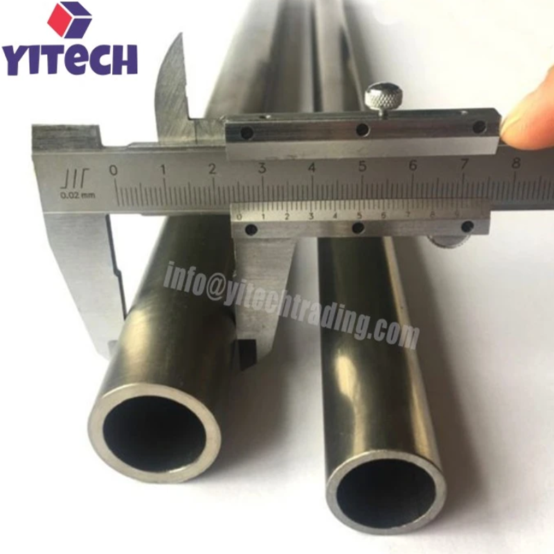 UNS R60702 Zirconium Pipe